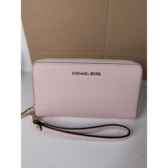Michael Kors Ladies Saffiano Leather Jet Set Pink Travel Wallet Wristlet - Picture 1 of 4